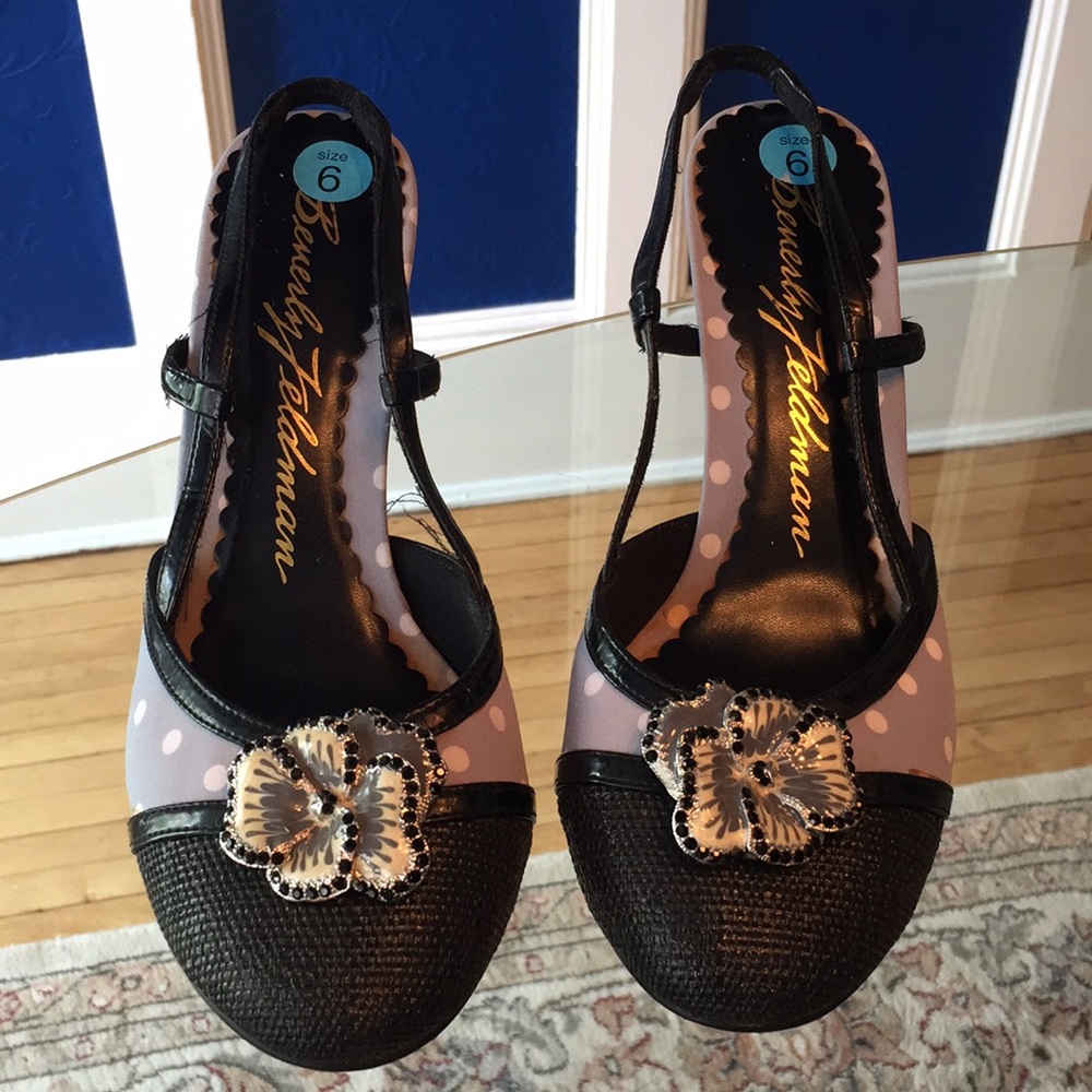 Beverly Feldman heels. Strappy heals